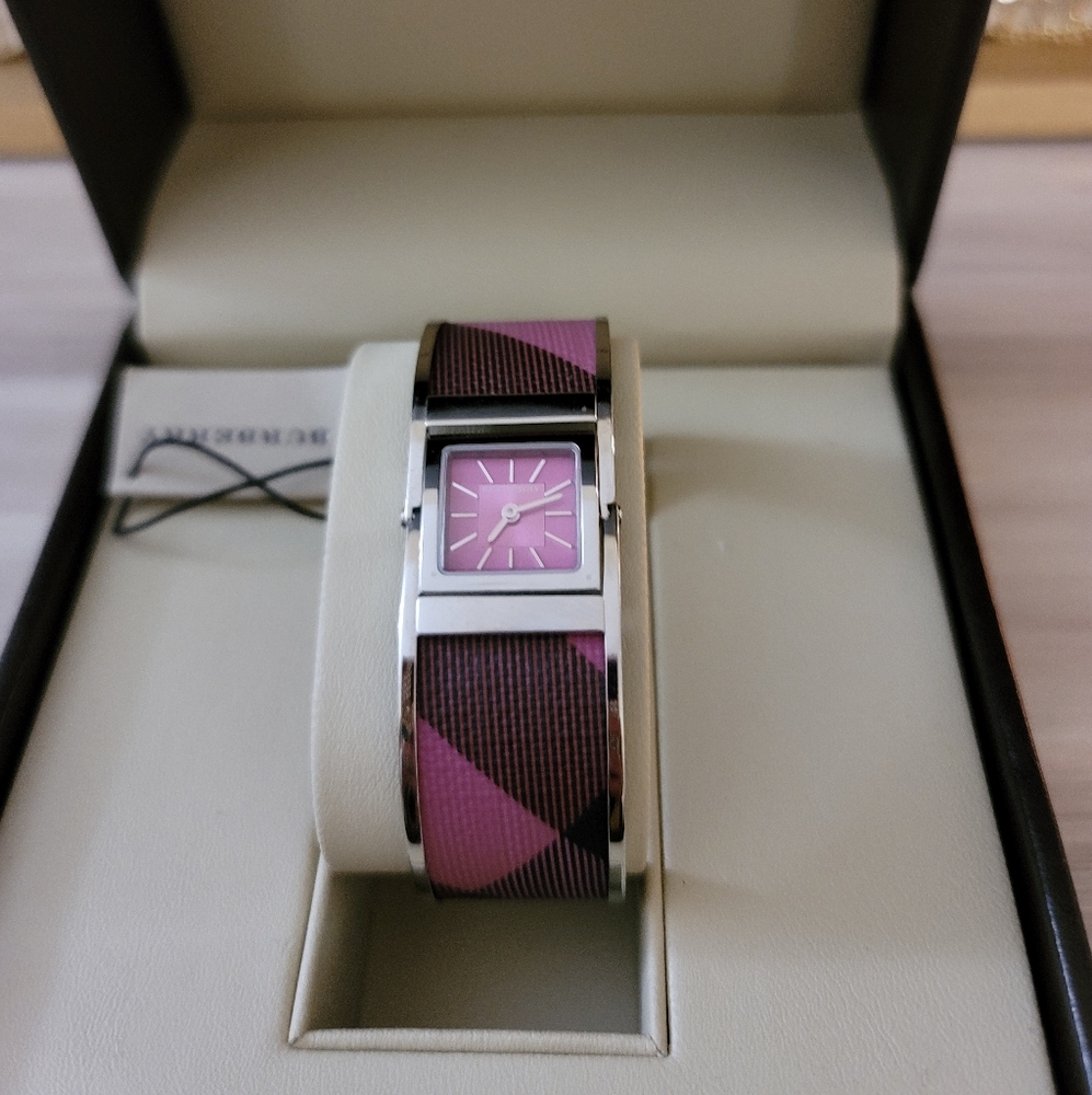 Burberry  women's watch - Picture 5 of 6